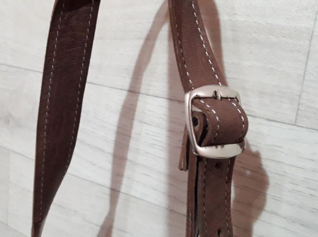 Women's leather shoulder bag
