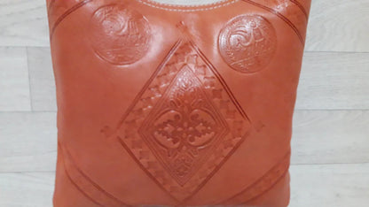 Women's leather shoulder bag