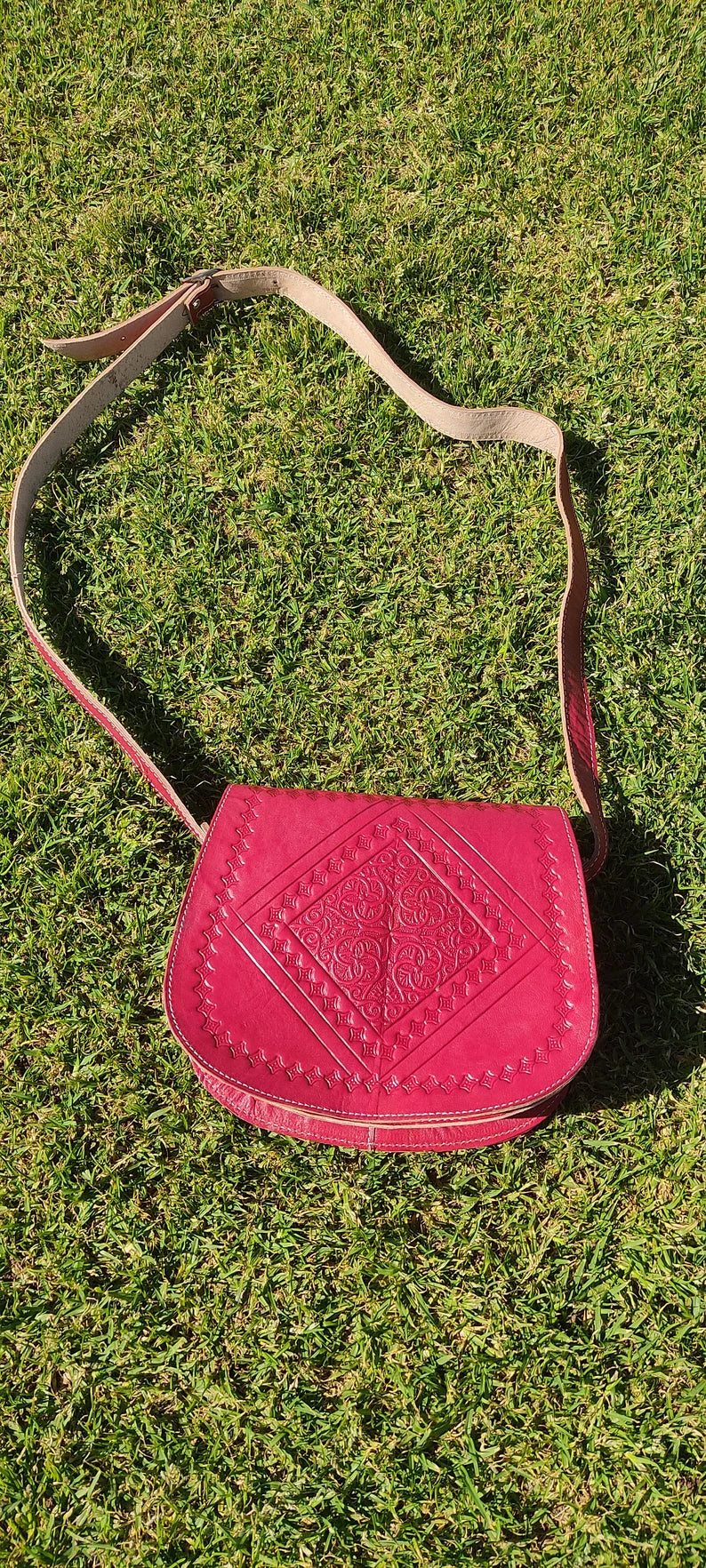 Moroccan Leather Bag, Genuine Leather Crossbody Bag, Moroccan Shoulder Bag, , Handmade Carved women Leather Bag.