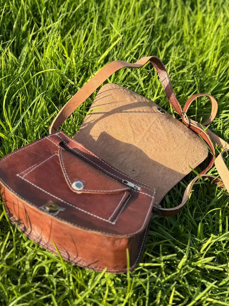 Moroccan leather bag